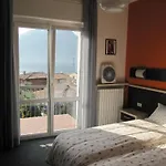 Carlo Hotel