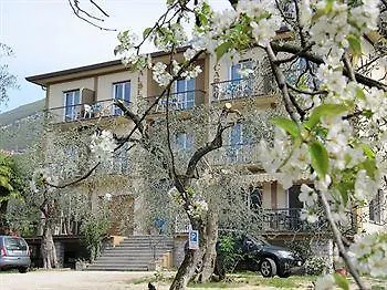Carlo Szálloda Brenzone sul Garda