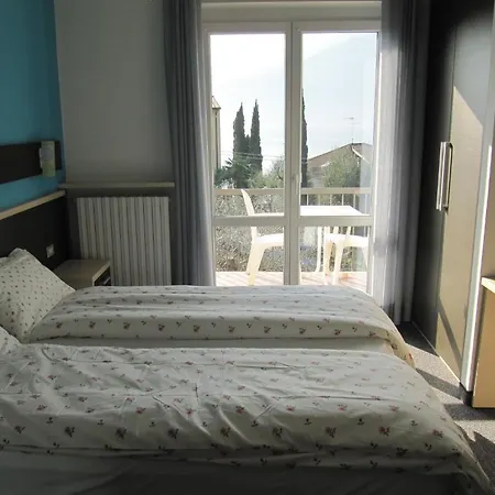 Carlo Szálloda Brenzone sul Garda