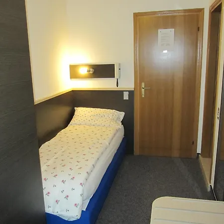 호텔 Carlo 브렌조네 술 가르다